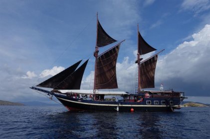 Jaya liveaboard